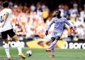 Reali vendos në shënjestër mbrojtësin që luan në Premier League