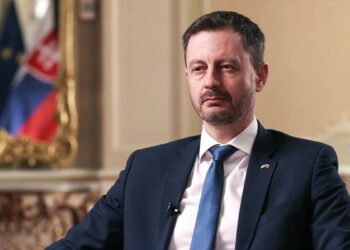 Dorëhiqet kryeministri në detyrë i Sllovakisë, Eduard Heger