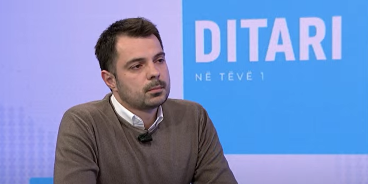 Kryeziu thotë se nuk ka dallim në mes të termit “të zhdukur me dhunë” dhe atij “të zhdukur me forcë”