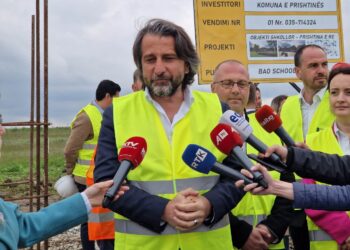 Vihet gurthemeli i shkollës me modalitetin publiko-privat, Rama: Do të rritet cilësia në arsim