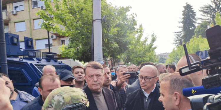 Rakiq me kërkesa për KFOR-in