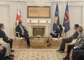 Osmani e pret në takim ministrin e Forcave të Armatosura të Mbretërisë së Bashkuar