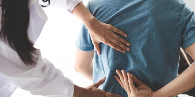 Shqetësimet e shpinës – gabimet që bëni çdo ditë