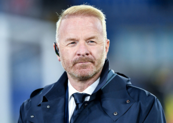 Tare kthehet në Shqipëri