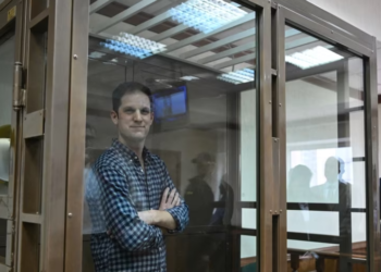 Rusia zgjat për 3 muaj paraburgimin për gazetarin amerikan