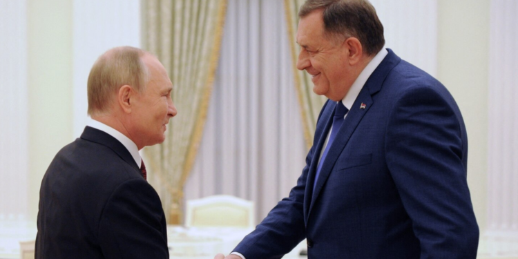 Moska  paralajmëron forcimin e lidhjeve me Republikën Sërpska