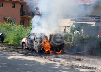AGK reagon pas djegies së veturës së Tëvë1, i bën thirrje NATO-s dhe EULEX-it për reagim