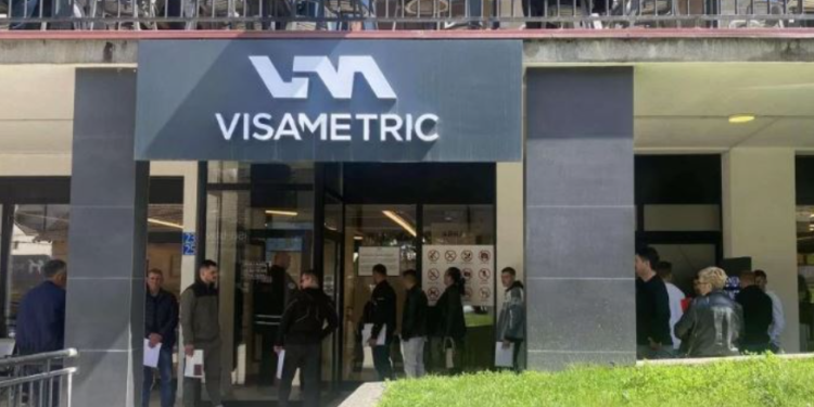 Drejtorit të VisaMetric i vendoset masa e dorëzanisë me 15 mijë euro, i konfiskohet pasaporta