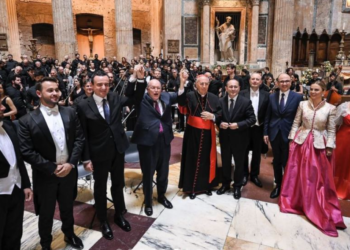 Kurti merr pjesë në koncertin e mbajtur në Panteonin e Lashtë