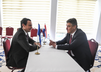 Kurti takohet me Milanoviçin: Ndërkombëtarët duhet ta dënojë sjelljen e Serbisë