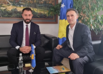 Hetemi e njofton Krasniqin për emërimin e drejtorëve në kabinetin e tij