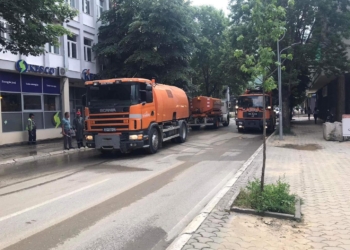 Komuna e Pejës u kërkon qytetarëve që sot t’i kufizojnë lëvizjet me vetura në qytet