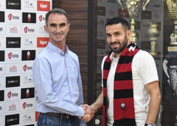 Zyrtare, Nuhiu trajner i Shkëndijes së Tetovës