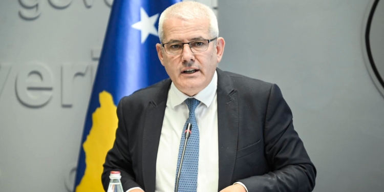 Sveçla: Veprimtaria e “Mbrojtjes Civile” dhe “Brigadës së Veriut” do të ndëshkohet sipas legjislacionit