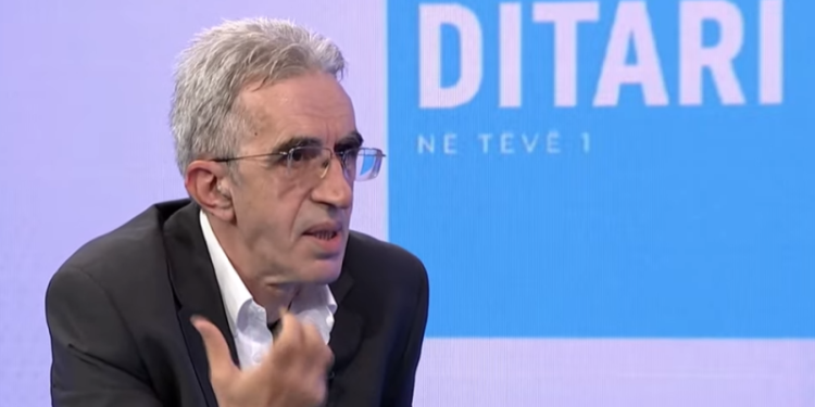 Koci: Publikimi i listës së masave, paralajmërim për Kosovën