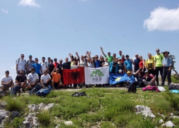 Anëtarët e Shoqërisë Bjeshkatare “Maja” dhuruan gjak