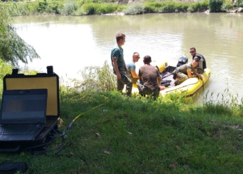 Për të 6-ën ditë me radhë FSK po vazhdon kërkimet për gruan që ra nga Ura e Fshajt