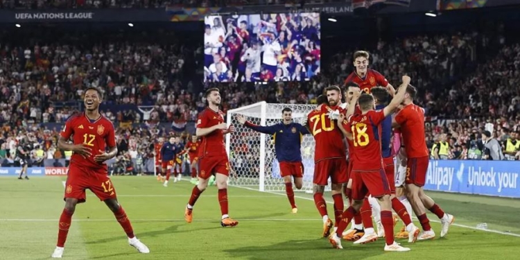 Spanja fiton në penallti, një finale tjetër e humbur nga Kroacia