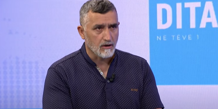 Elezi: Osmani urgjent të kthehet në Prishtinë, duhet ta shpallë gjendje të jashtëzakonshme