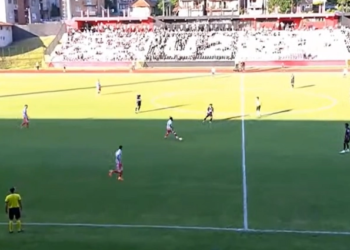 Huliganët serbë vazhdojnë me thirrje të turpshme