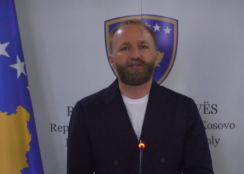 Tahiri: Kurti dhe ndërkombëtarët të angazhohen që të kthejnë brenda ditës policët e rrëmbyer