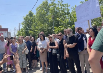 Shpërndahen protestuesit në Graçanicë