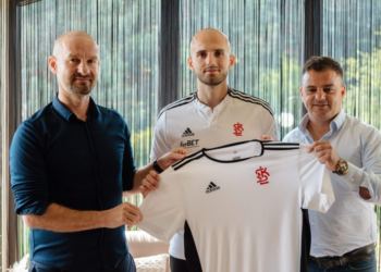 Engjëll Hoti transferohet në Superligën e Polonisë