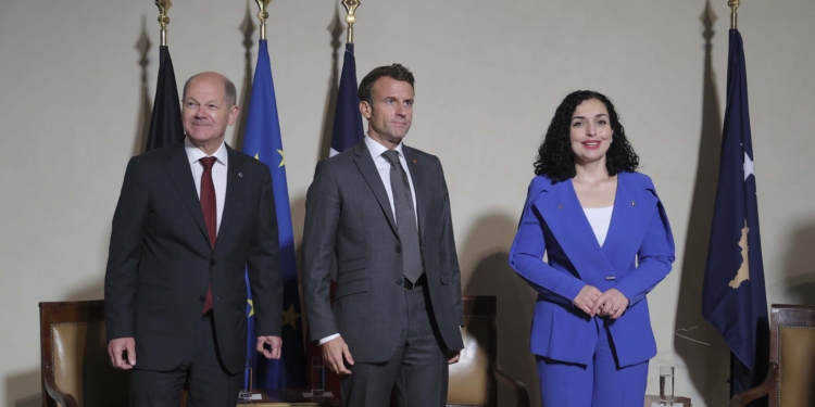 Osmani sot takohet me Macronin dhe Scholzin