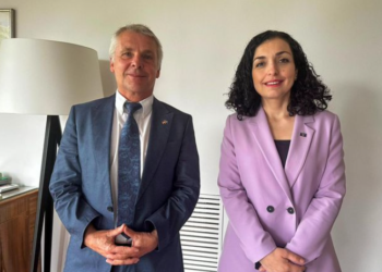 Osmani takon Rohden, kërkon që grupet kriminale në veri të ballafaqohen me drejtësinë