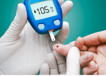 Simptomat që duhet t’u kushtoni vëmendje kur ju paraqitet sheqeri në gjak