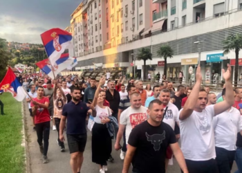 Tubime në Mal të Zi në mbështetje të serbëve në Kosovë