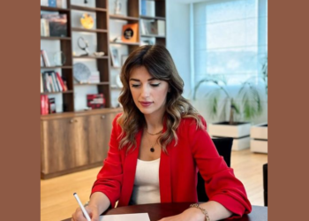 Haxhiu ndan 200 mijë Euro për fëmijët pa kujdes prindëror