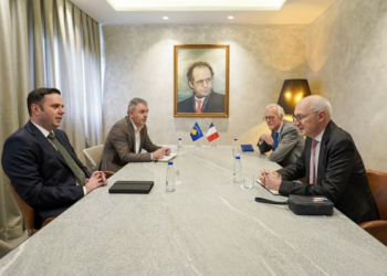 Abdixhiku takoi ambasadorin francez: Koordinimi me aleatët, i domosdoshëm