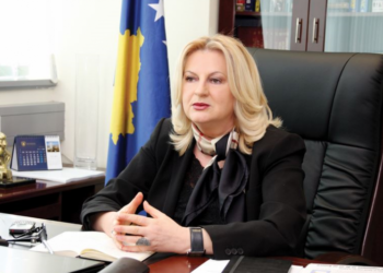 Tahiri: KFOR-i po forcohet në veri, Kosova s’po pyetet e sovraniteti po dobësohet