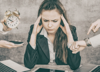 Pesë profesionet më të mërzitshme, a e keni ju një prej tyre?