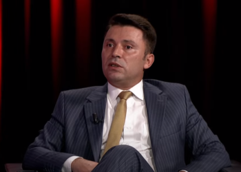 Rrustemi: Tërheqja e kryetarëve nga objektet komunale, do të nxiste Beogradin ti cilësonte struktura paralele