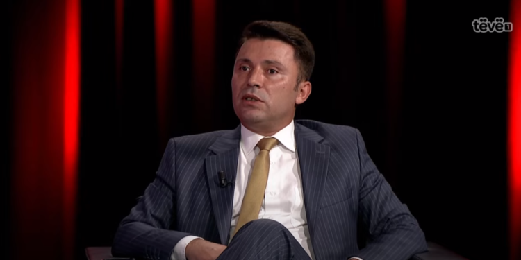 Rrustemi: Tërheqja e kryetarëve nga objektet komunale, do të nxiste Beogradin ti cilësonte struktura paralele