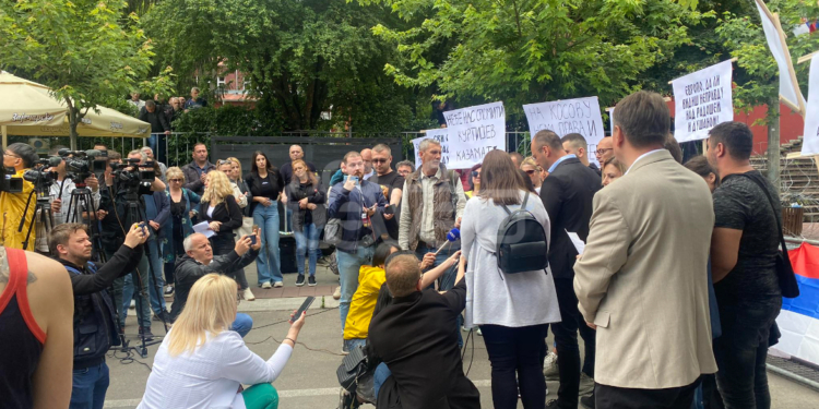 Kërkohet lirimi i protestuesve nga paraburgimi në Zveçan