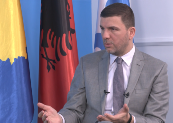 Kreu i PDK-së thotë se nuk e përkrahin mocionin e AAK-së: Nuk i kemi votat