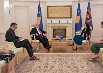 Osmani mirënjohëse ndaj qëndrimit të SHBA-së sa i përket lirimit të policëve