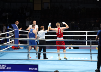 Boksieri Shpëtim Bajoku e mundi kroatin 4:1