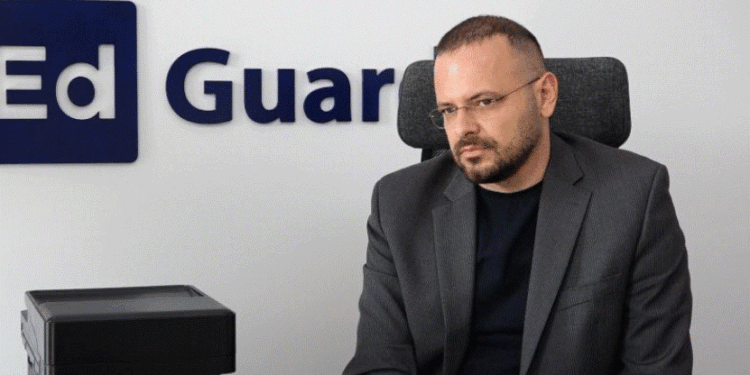 Shkollat 30% më pak nxënës, kërkohen strategji të qëndrueshme pasi rrezikojnë të mbyllen