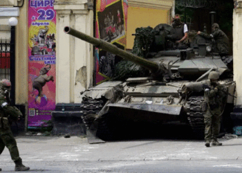 Shiten biletat e fluturimeve nga Moska, Google Maps tregon mbylljet e rrugëve