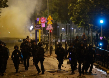 Të paktën 150 të arrestuar gjatë trazirave në Francë