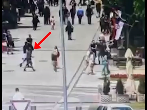 Sveçla publikon pamje kur dy shqiptarë u sulmuan nga serbët në veri