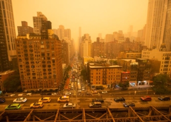 Tymi i zjarreve kanadeze kaplon New Yorkun, keqësohet cilësia e ajrit