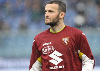 Ujkanit i përfundon kontrata me Empolin