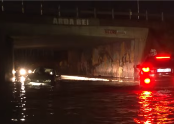 Reshjet e shiut shkaktojnë vërshime e kolona në Prishtinë