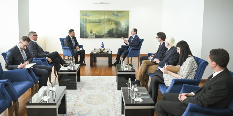 Kurti ka pritur në zyrë numrin dy të KIA-s: Jeni të mirëseardhur për investime në Kosovë