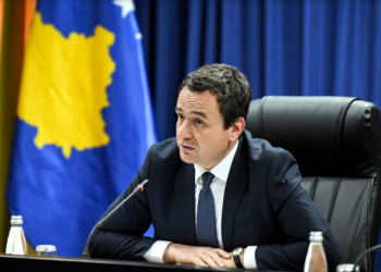 Kurti para ambasadorëve të akredituar në Kosovë ndanë dëshmitë për kidnapimin e tre policëve